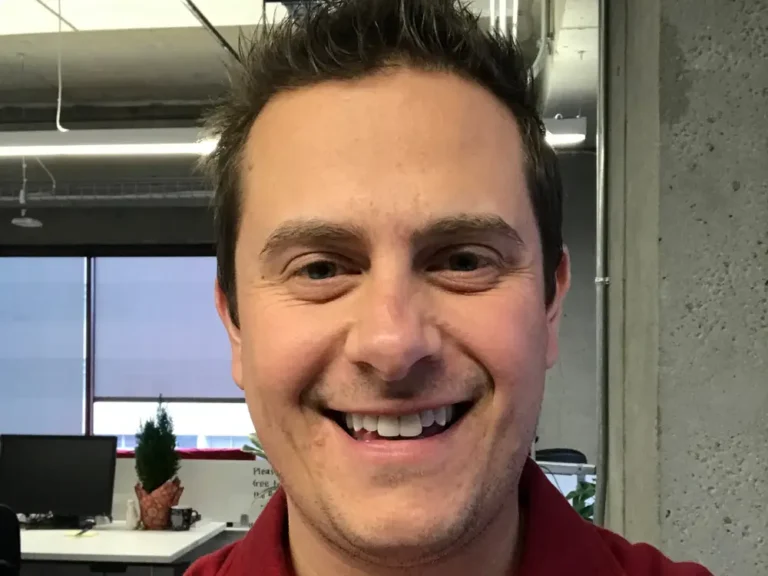 4 résumé tweaks that helped a teacher with no tech background land a job at Google