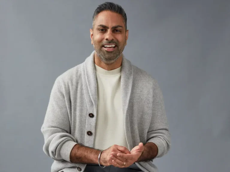 ‘How to Get Rich’ star Ramit Sethi shares what separates the wealthy from the rest: They’re asking ‘$30,000 questions’ instead of ‘$3 questions.’