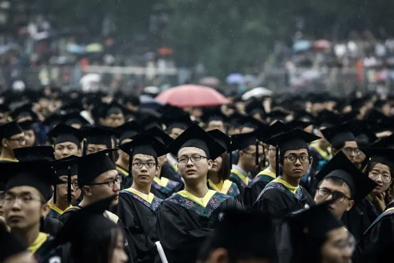 China’s broke and burned-out young workers are coming together under a new banner: ‘rat people’