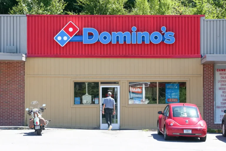 Domino’s customers are avoiding delivery and picking up their pizzas to save money