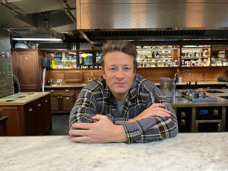 Jamie Oliver says teaching his kids how to cook didn’t keep them away from junk food