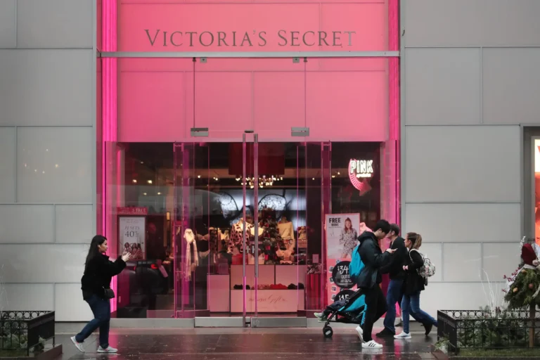 Here’s why you can’t shop online at Victoria’s Secret right now