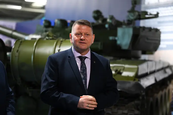 Ukraine’s former commander in chief warns that modern warfare is ‘far from what NATO is now operating’