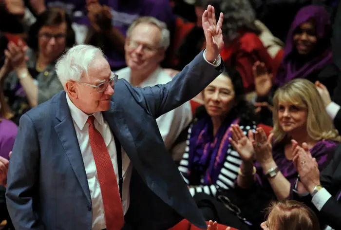How Warren Buffett prepared to end his 60-year reign at Berkshire Hathaway