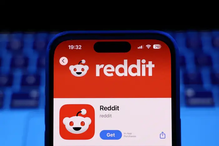 Reddit’s stock jumps as much as 19% after first quarter earnings report