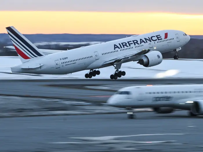 Europeans are pulling back from travel to the US, but rich Americans are still going the other way, Europe’s biggest airlines say