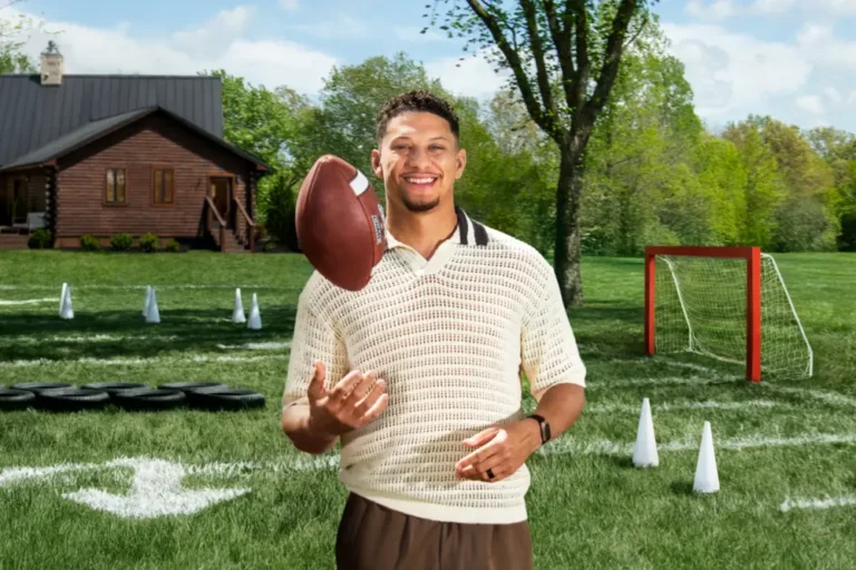 Airbnb is using celebrities to promote its new ‘Experiences.’ But its new ‘Services’ seem more useful.