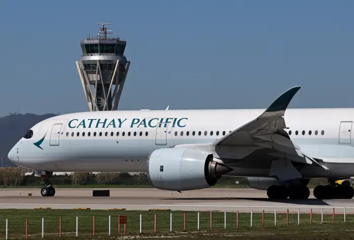 A 3-year-old flying in business class was served a glass of wine — and his mother is not happy