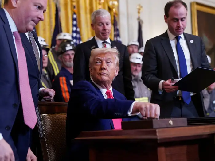 Trump’s deal with Paul Weiss is throwing a wrench into his war on Big Law