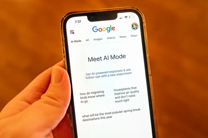 Apple says AI is cutting into Google search. Google says that’s not true. Who’s right?