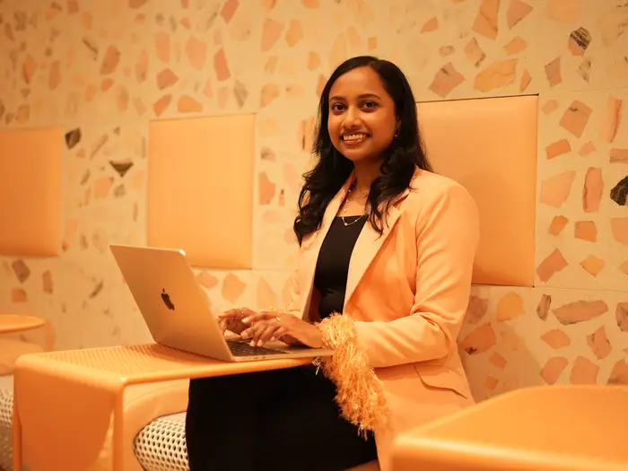 I landed software engineering jobs at AWS and Walmart after moving to the US from India. I did these 4 things to build my network from scratch.