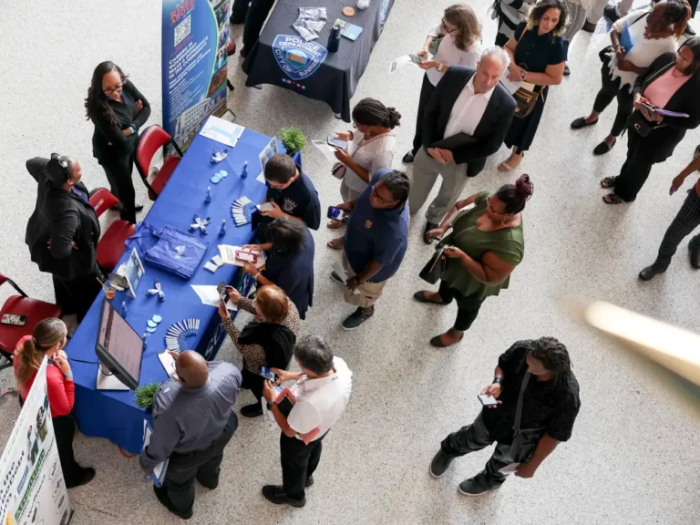 A hotter-than-expected jobs report shows US employment is holding strong as tariffs swirl