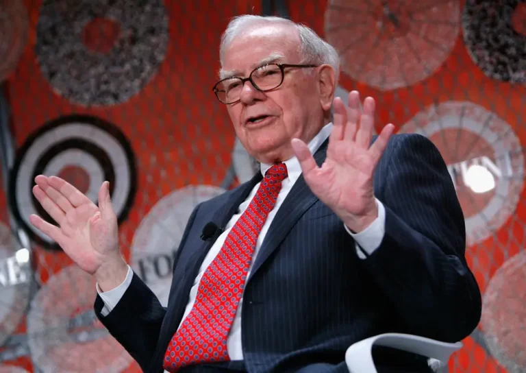 Berkshire Hathaway stock is dropping as traders react to Warren Buffett’s plan to step down