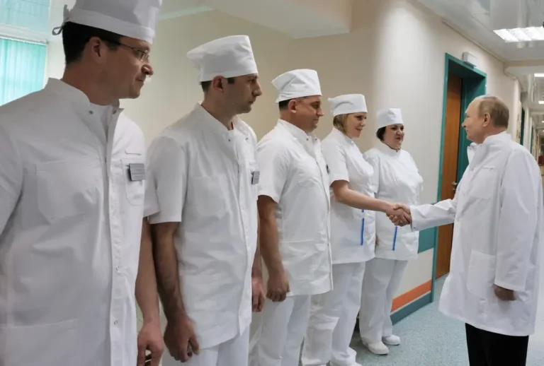 Russia wants medical grads to find work in one year or pay the government 3 times their education expenses