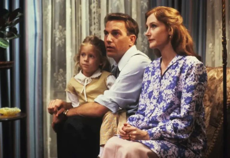 Patricia Clarkson says director Brian De Palma was a ‘saving grace’ for getting her extra pay on ‘The Untouchables’