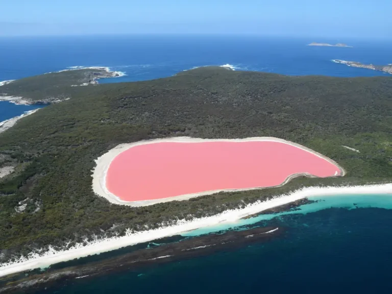 9 stunning natural mysteries scientists can’t fully explain