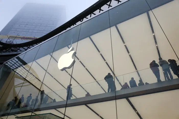 Trump makes new tariff threats against Apple and Europe. Investors aren’t happy.