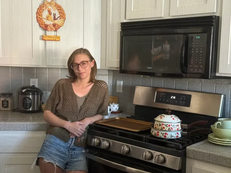 My sister and I moved to Las Vegas with practically nothing. Here’s how we furnished our entire apartment for under $200.