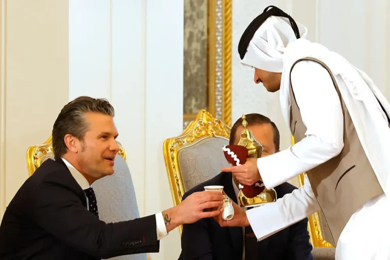The US Air Force has been tasked with modifying the Qatari jet gifted to Trump. It could cost $1B to upgrade.