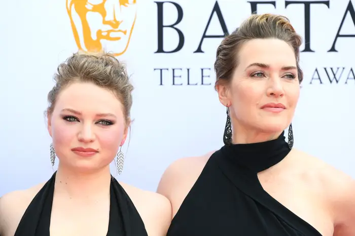 Kate Winslet’s daughter says her mom made her write a pros and cons list before signing up for Instagram when she was 14