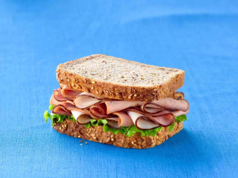 Forget the ‘compliment sandwich.’ Try this 3-step approach to sharing constructive criticism instead.